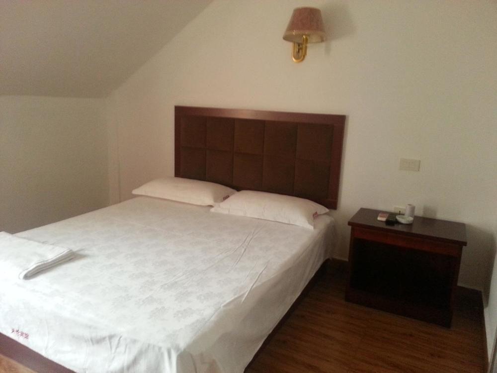 Ухань: Wuhan Tianlun Holiday Hotel (Panlongcheng Jiahai Industrial Park)
