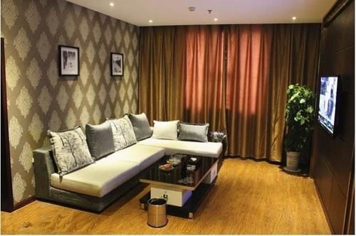 Лоян: Jinyue Business Hotel