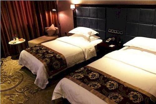 Лоян: Jinyue Business Hotel