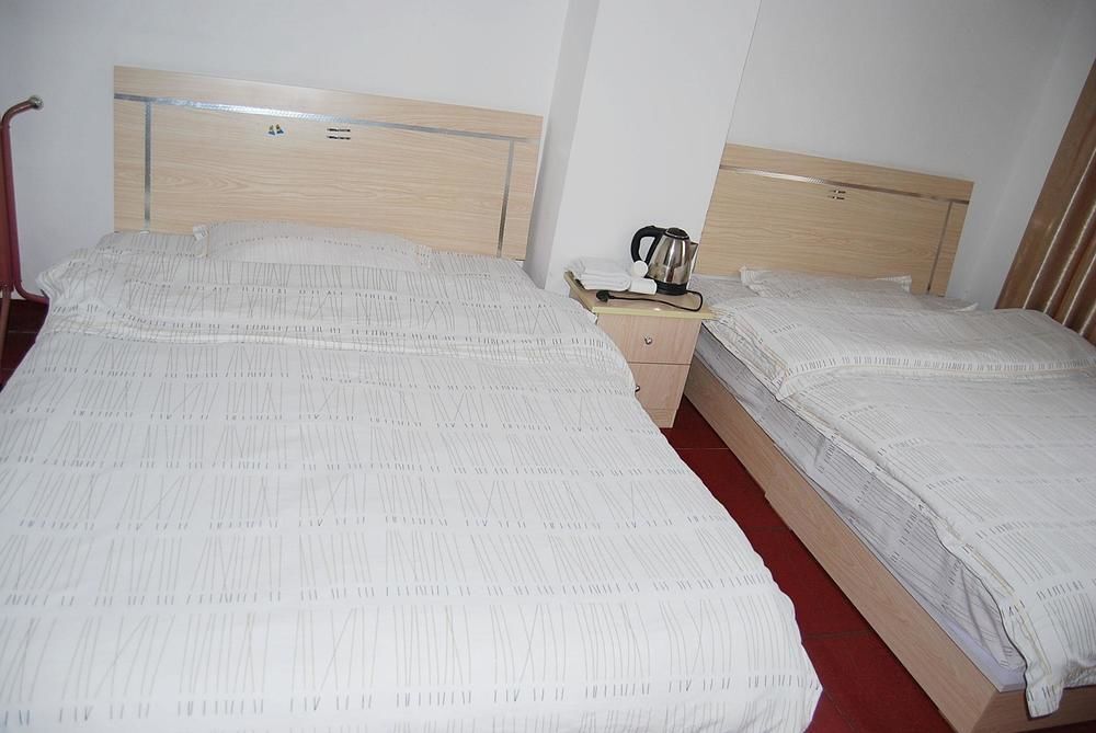 Ухань: Wuhan Ronghua Business Hotel