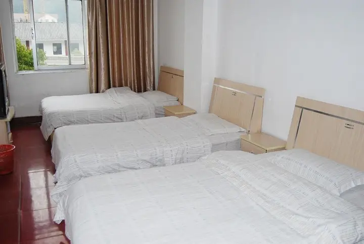 Ухань: Wuhan Ronghua Business Hotel