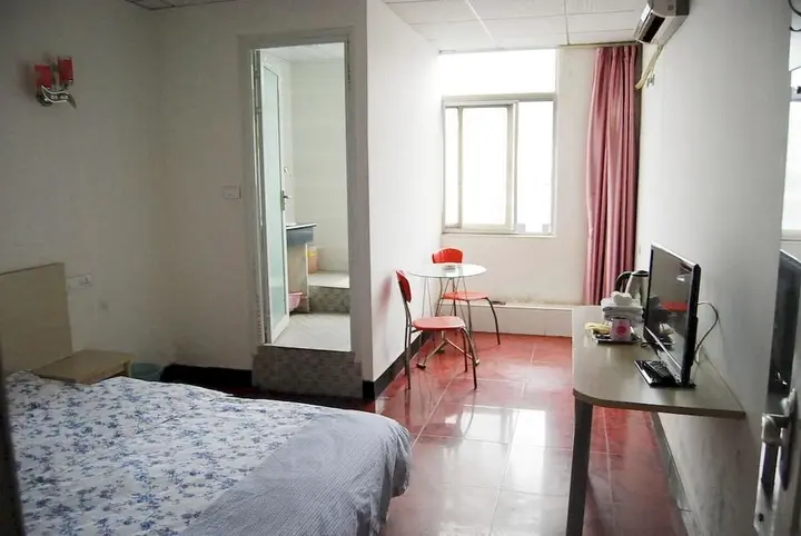 Ухань: Wuhan Ronghua Business Hotel