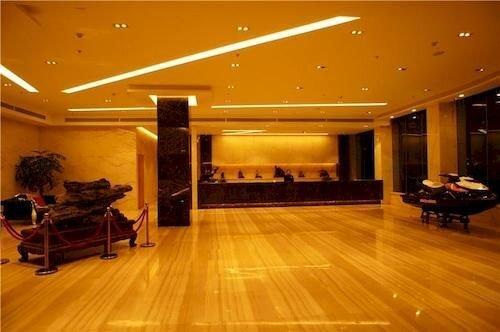 Шанграо: Peninsula International Hotel