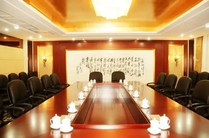 Чжэнчжоу: Zijingshan Hotel, Rongtong, Zhengzhou