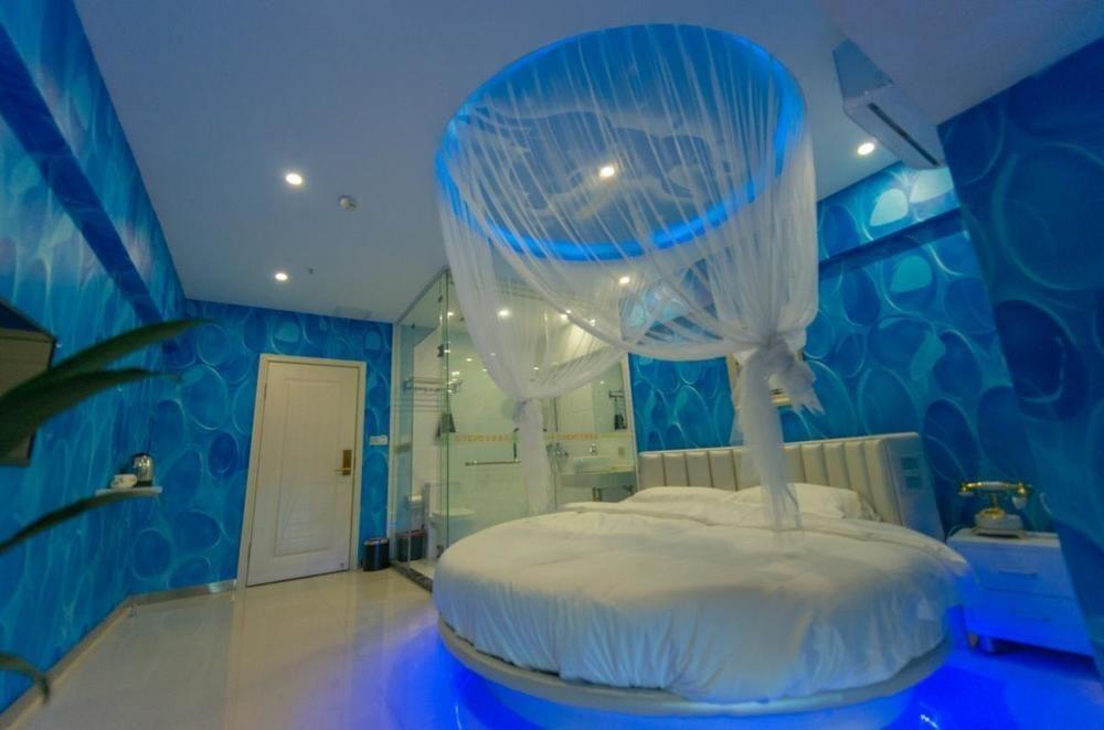 Чунцин: Leaf and Love Theme Hotel