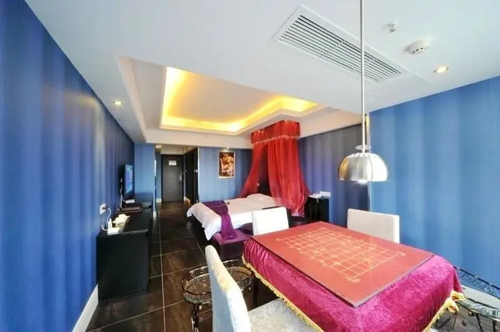 Чунцин: Chongqing Answer To Riddle Theme Hotel