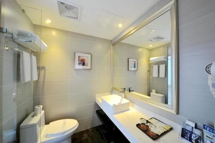 Чунцин: Chongqing Answer To Riddle Theme Hotel