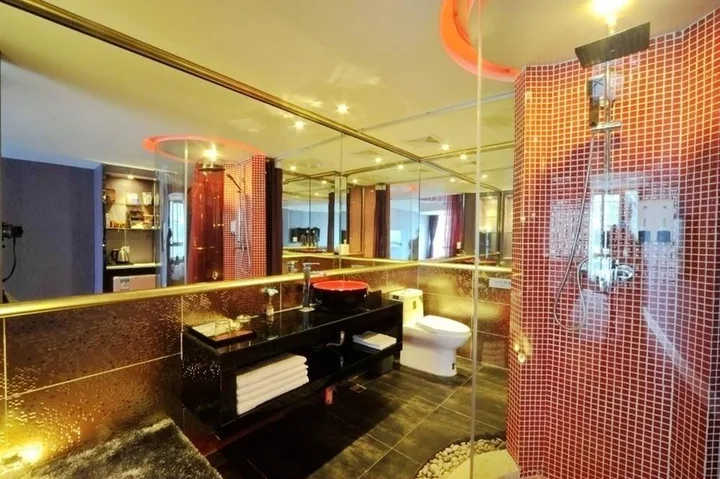 Чунцин: Chongqing Answer To Riddle Theme Hotel