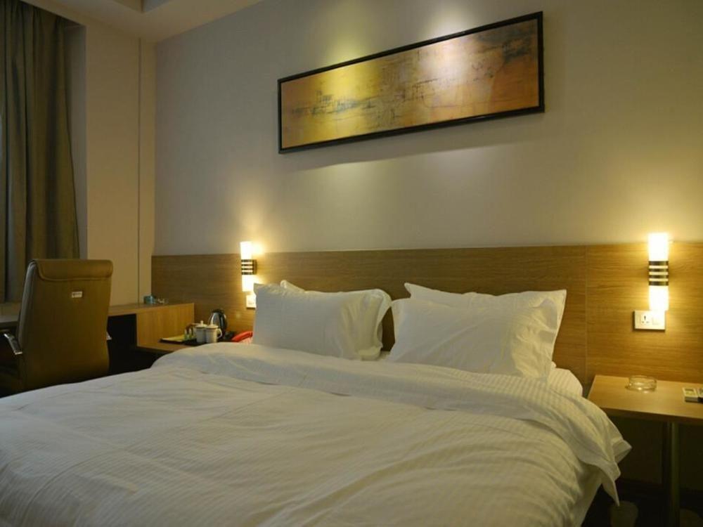 Ухань: Jinjiang Express Hotel-wuhan