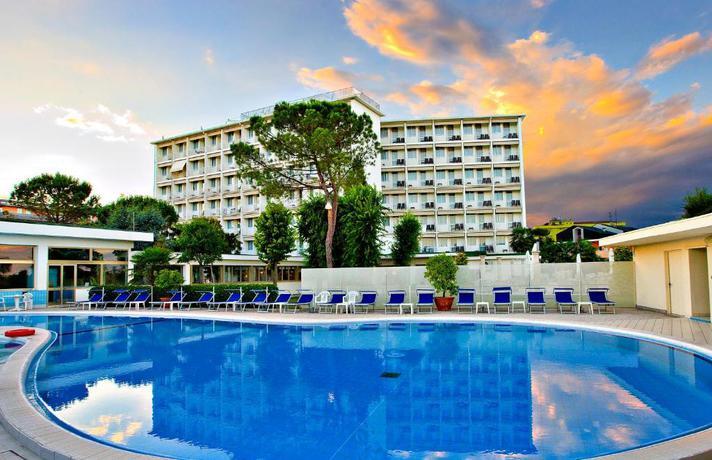 Гуйлинь: Dong Jiang Golf Resort