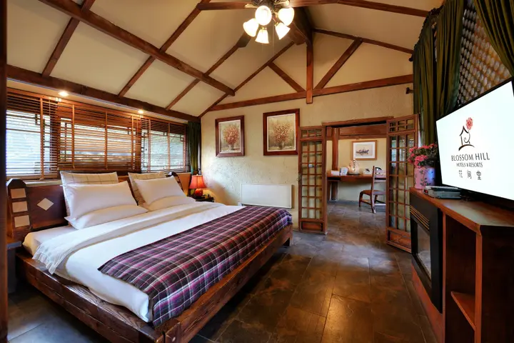 Лицзян: Blossom Hill Inn Neverland