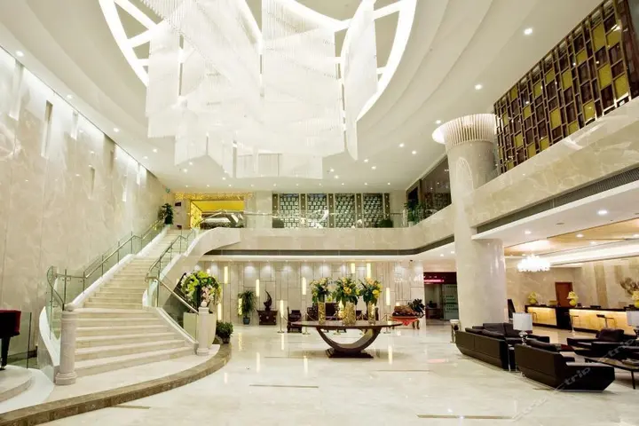 Наньнин: Xiangsihu International Hotel