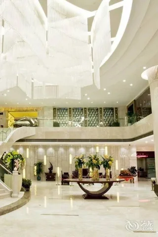 Наньнин: Xiangsihu International Hotel