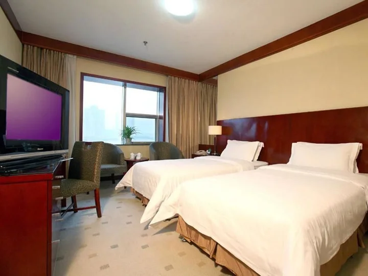Дунъин: Dongying Blue Horizon Xicheng Hotel