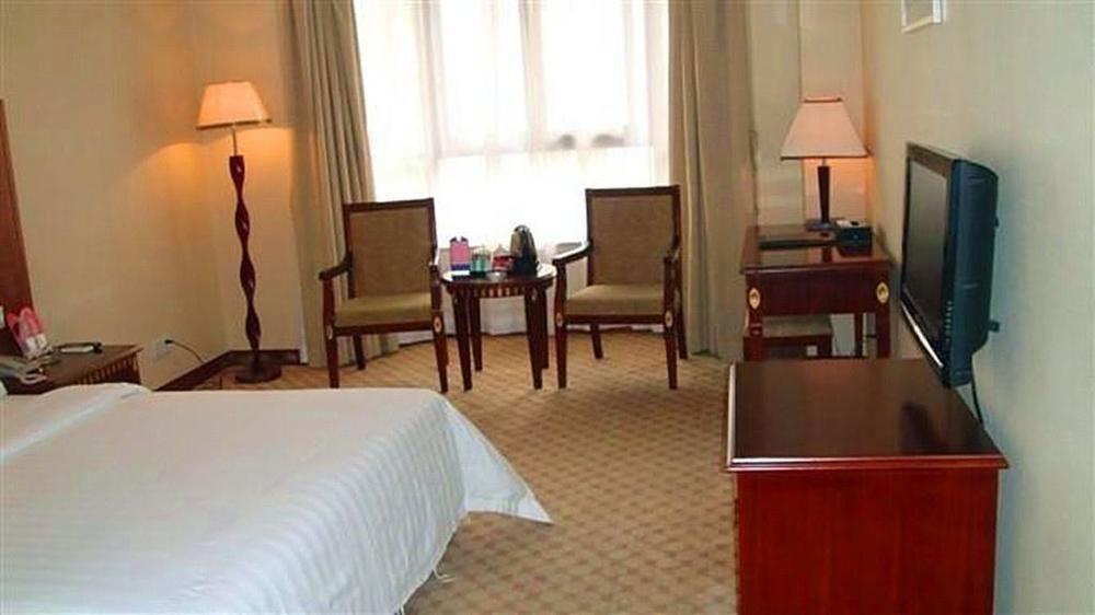Шэньчжэнь: Shenzhen Golden Harbor Hotel