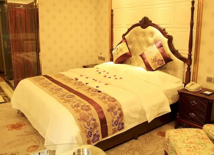 Мэйшань: Yijia Hotel