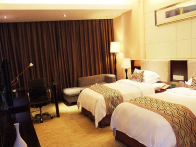 Лунъянь: Fortune Hotel Longyan