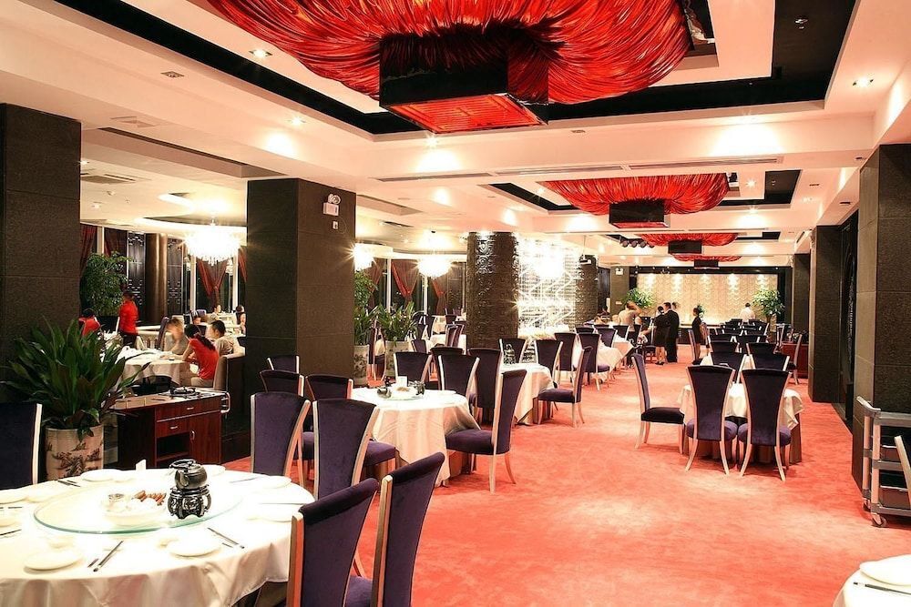 Фошань: Lake-view Hotel