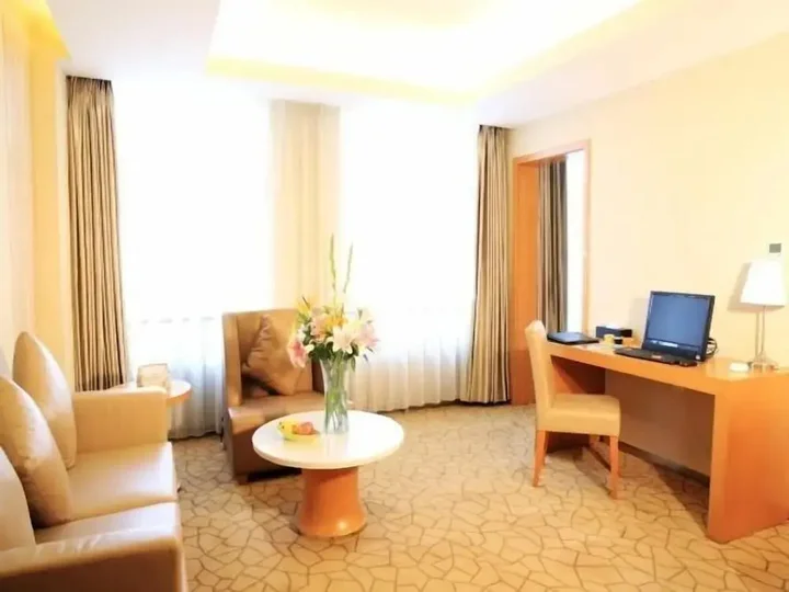 Шэньян: Metropolo Jinjiang Hotel (Shenyang Beiyi Road Wanda Plaza)
