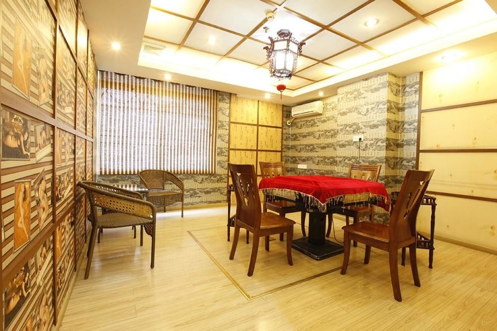 Лиши: Dingnan Longhui Hotel