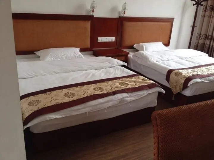 Пучжэхэй: Biyuanxuan Villa