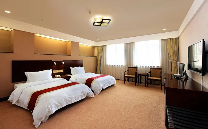 Гуанчжоу: Xinhua Hotel