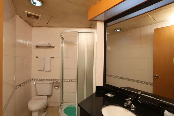 Гуанчжоу: Xinhua Hotel