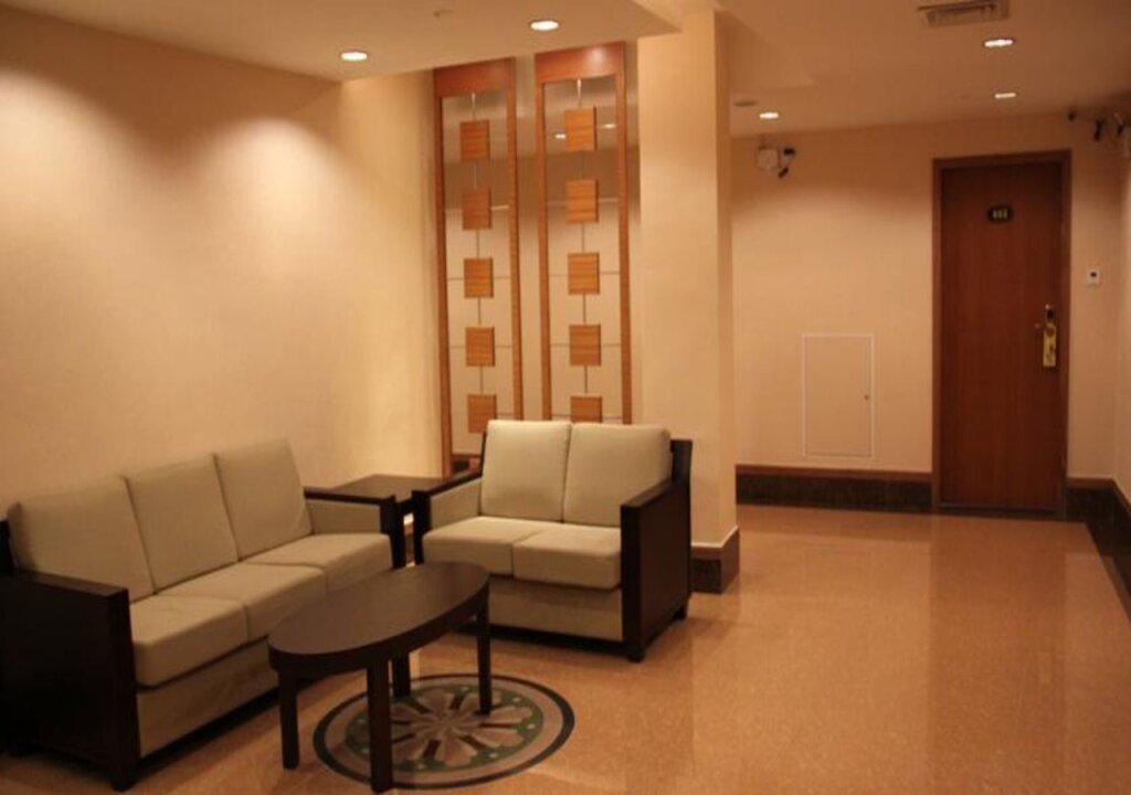 Гуанчжоу: Xinhua Hotel