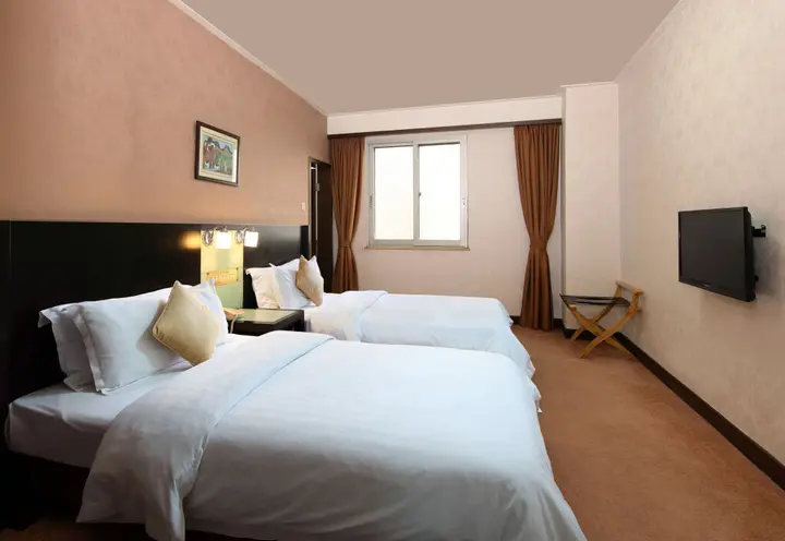 Гуанчжоу: Xinhua Hotel