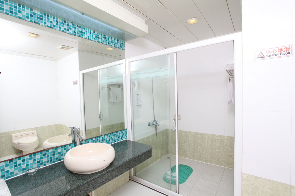 Гуанчжоу: Xinhua Hotel