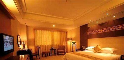 Хуайхуа: Junyuan Huatian Hotel - Huaihua