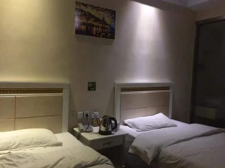 Синтай: Modern Hall Holiday Quick Hotel