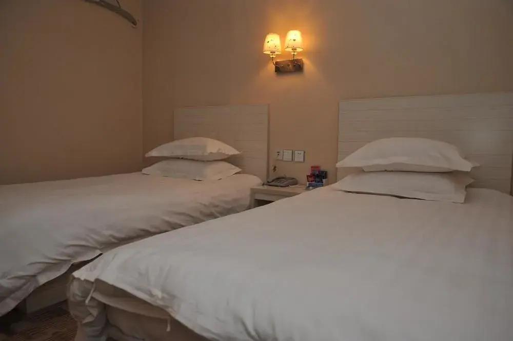 Синтай: Modern Hall Holiday Quick Hotel