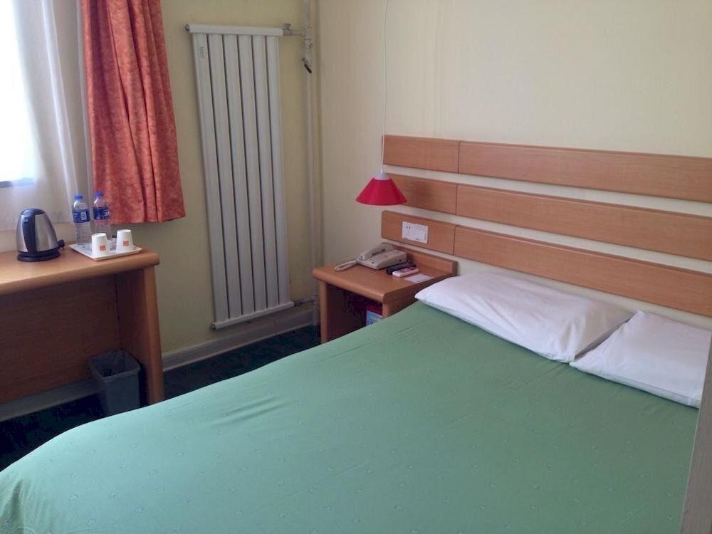 Таншань: Home Inn Hotel (Tangshan Xinhua East Avenue Mianfang Road)