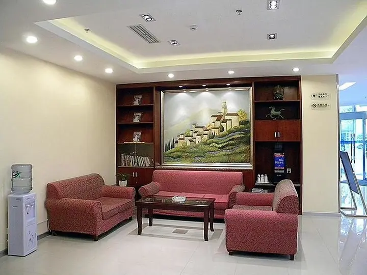 Лянфан: Hanting Hotel