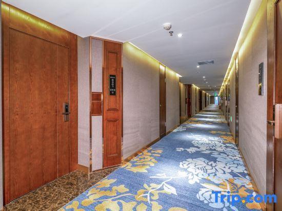 Гуйлинь: Guilin Xinhuadu Hotel