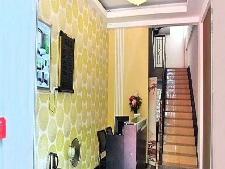 Гуйлинь: Guilin Jingyi Hotel