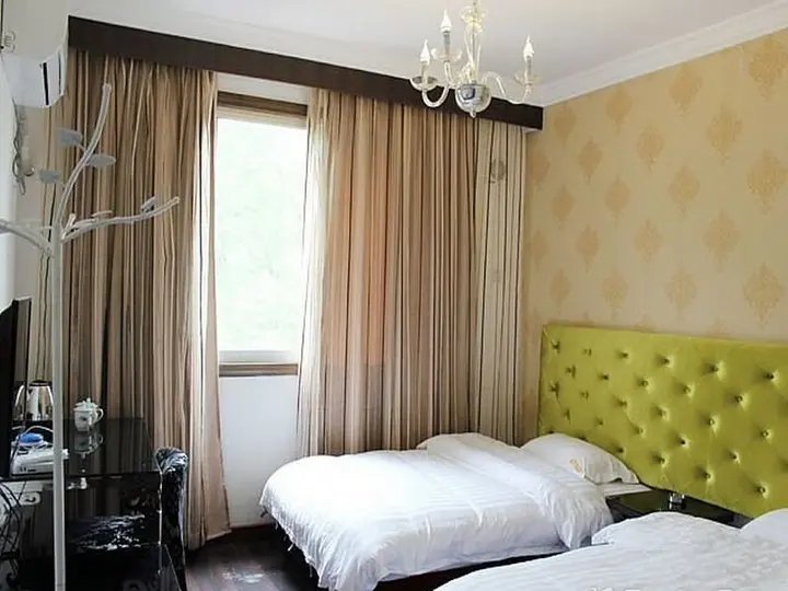 Гуйлинь: Guilin Jingyi Hotel