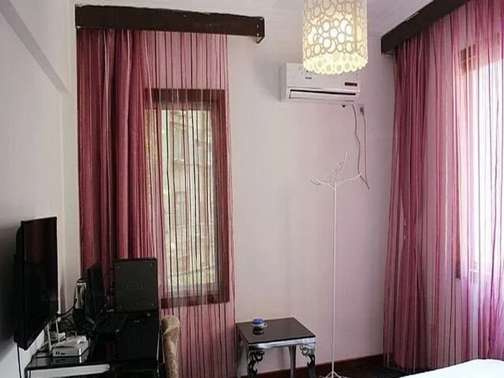 Гуйлинь: Guilin Jingyi Hotel