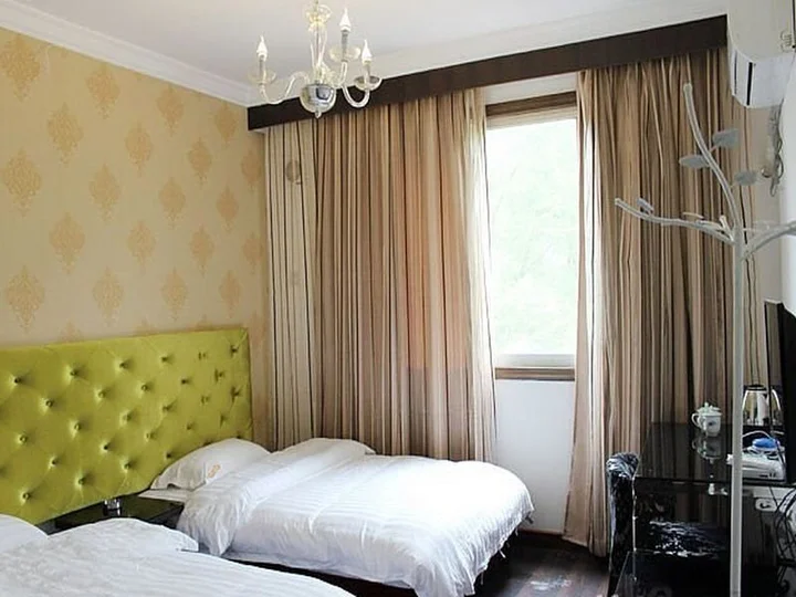 Гуйлинь: Guilin Jingyi Hotel