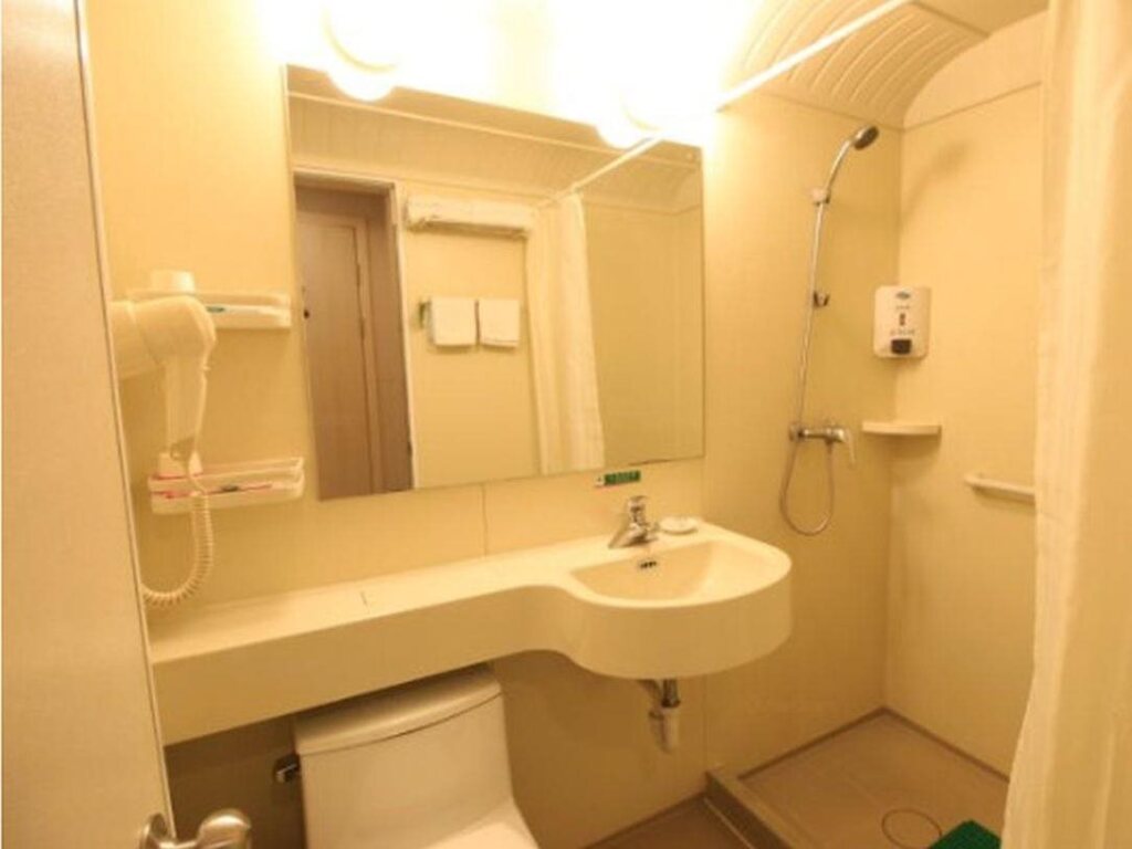 Чжухай: Jinjiang Inn Zhuhai Jida Jiuzhou Avenue