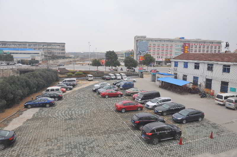 Уси: Jinjiang Inn Yixing JinsanJiao