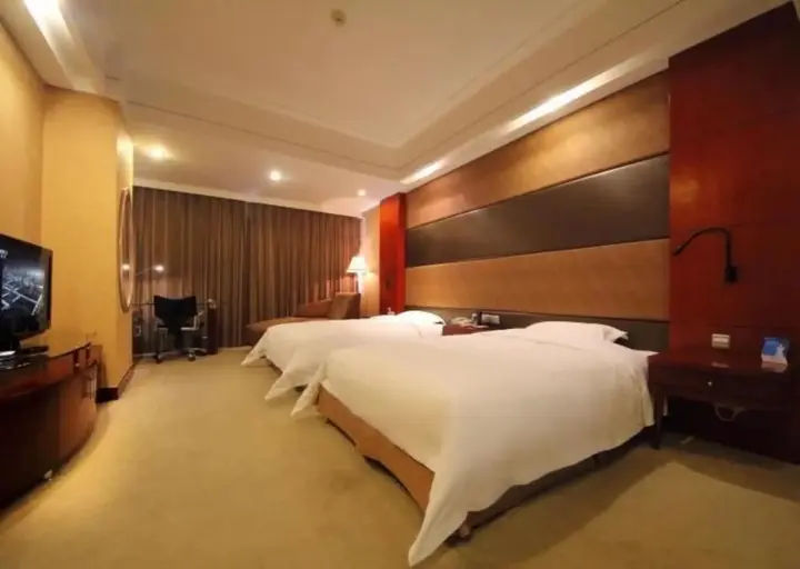 Циньхуандао: Junyu Grand Hotel
