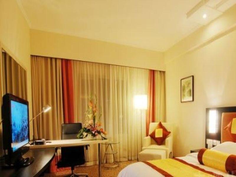 Ухань: Meilian City Holiday Hotel