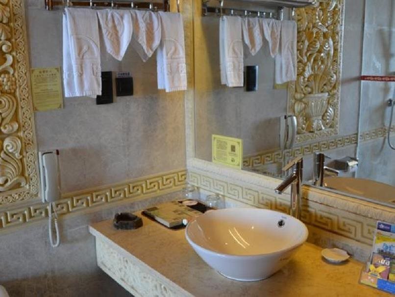 Куньмин: Kunming Tailong Hongrui Hotel