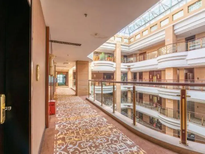 Панжихуа: Xuefu Hotel