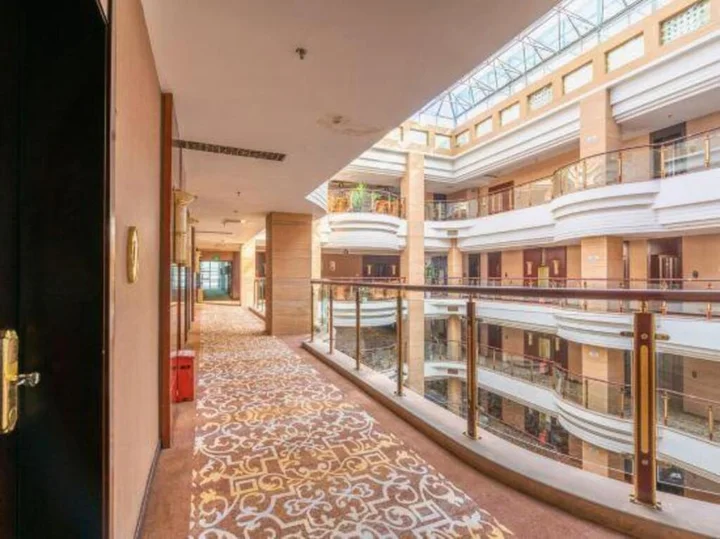 Панжихуа: Xuefu Hotel