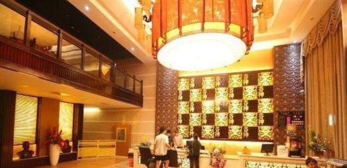 Куньмин: Kunming Ceres Hotel
