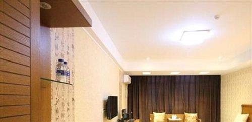 Куньмин: Kunming Ceres Hotel