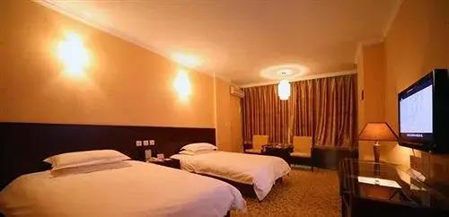 Пинлян: Longdong Mingzhu Hotel
